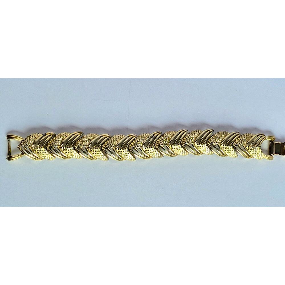 Pegasus Coro Bracelet Vintage Mid Century Modern MCM Gold